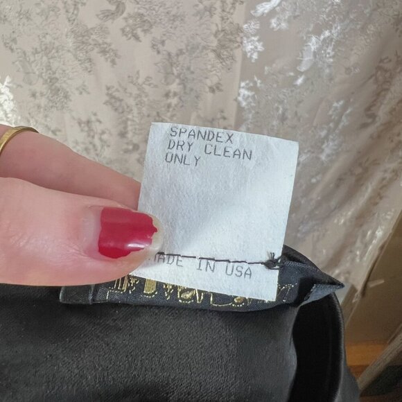 Tadashi Shoji Black Satin Classic Pencil Skirt Knee Length Plus Size 16 - Picture 6 of 9